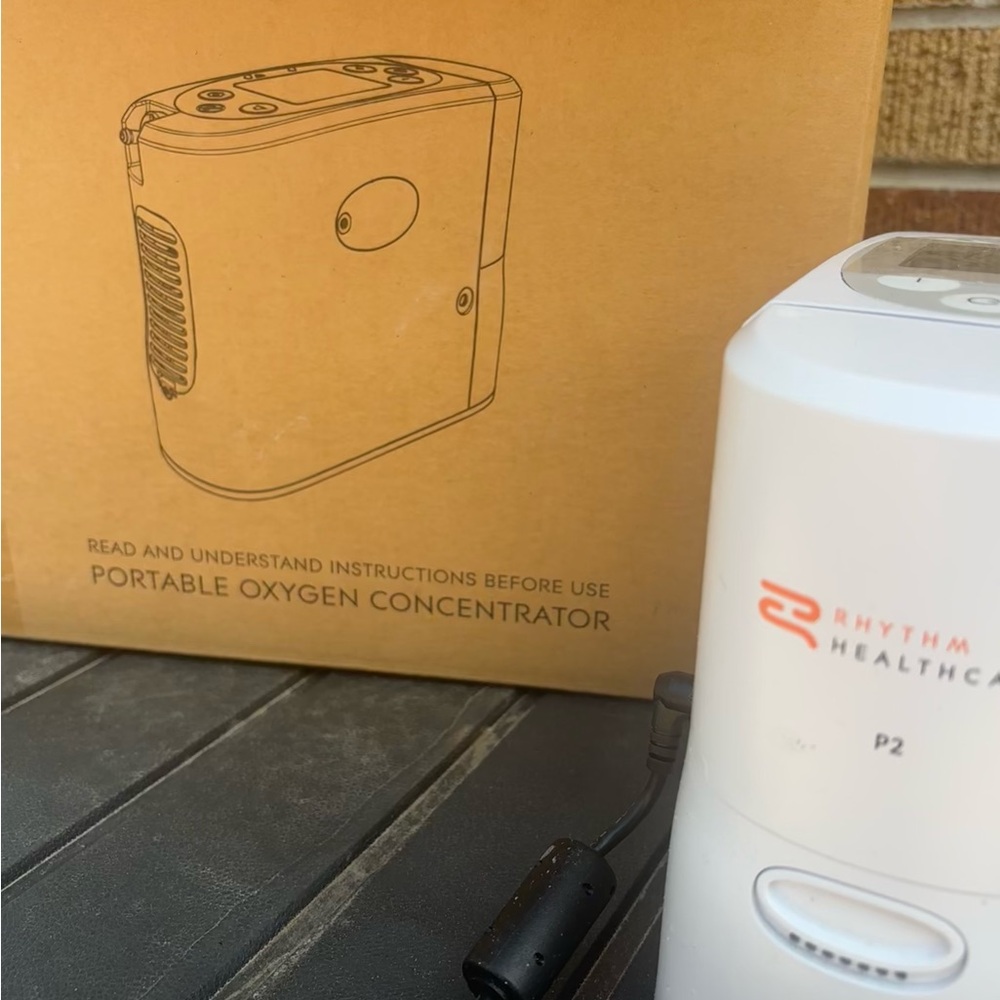 P2 Portable Oxygen Concentrator - White